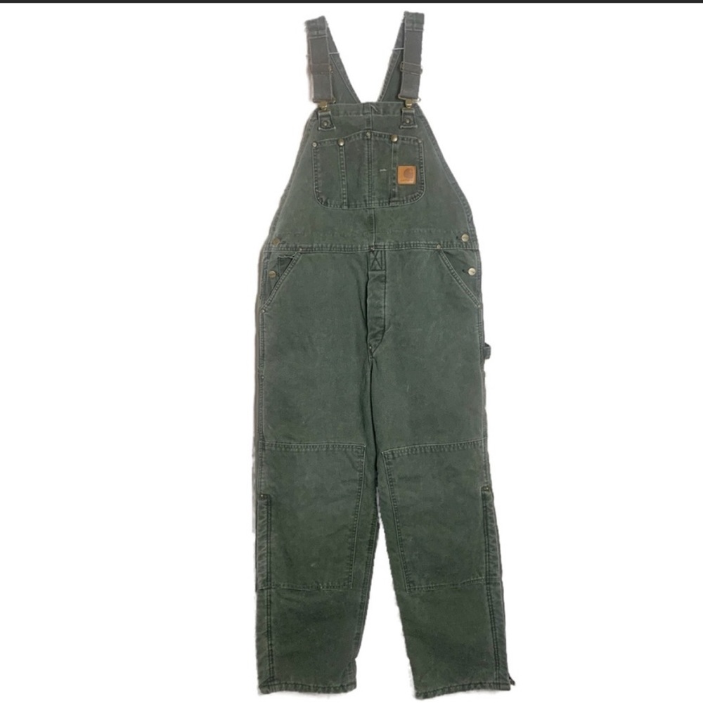 Cutely worn looking Carhartt quilt lined overalls.
